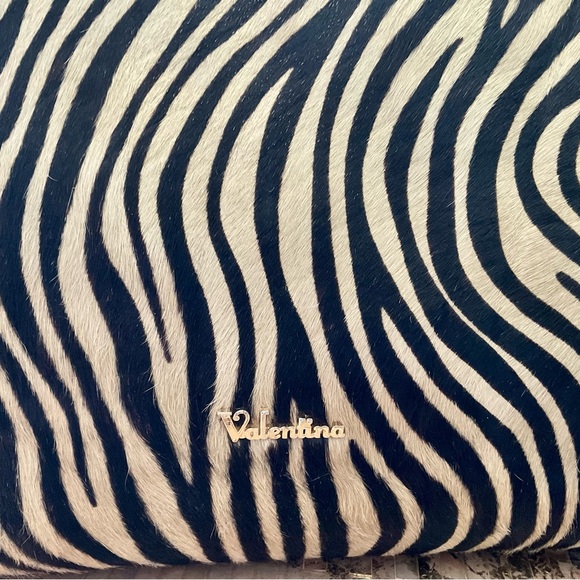 VALENTINA LARGE HAIR CALF BAG WITH DOUBLE STRAPS REMOVABLE SHOULDER STRAP LINED - Picture 3 of 11